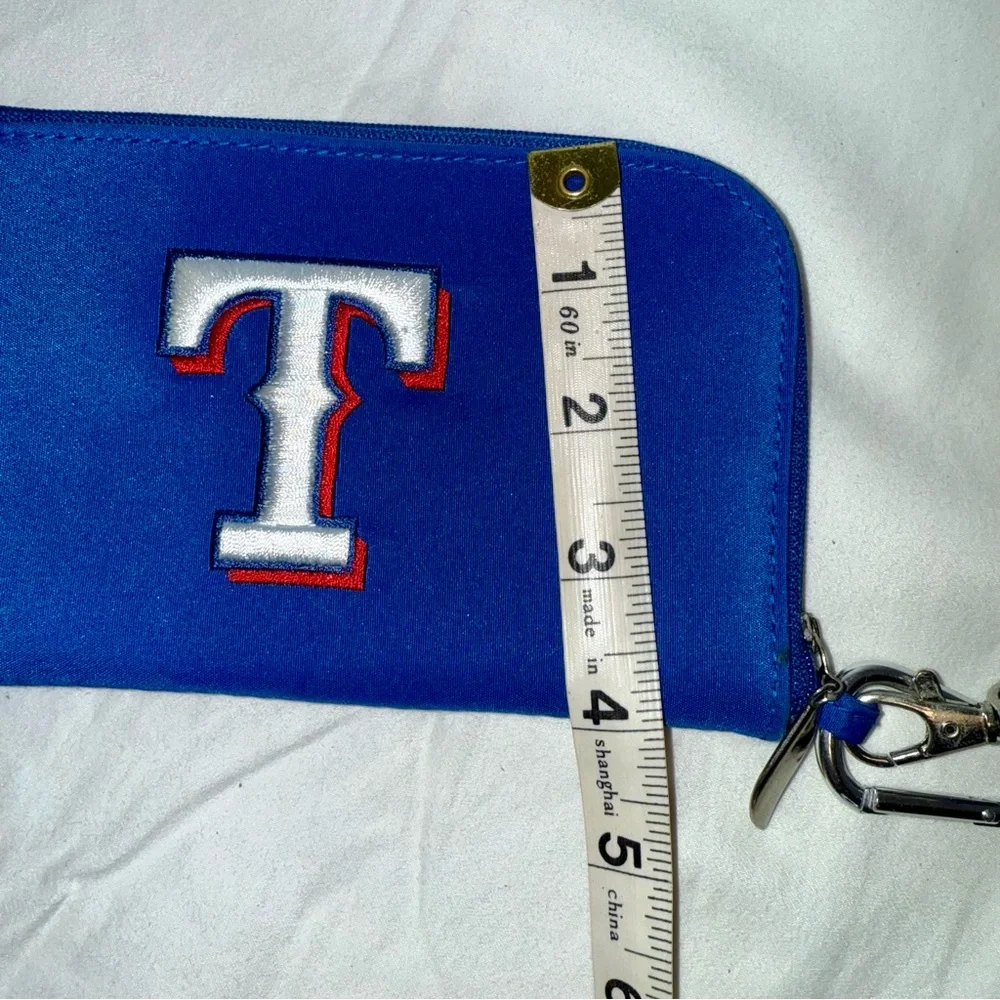 Texas Rangers‎ Blue Wristlet Wallet ID Phone Keys Holder Great Gift!